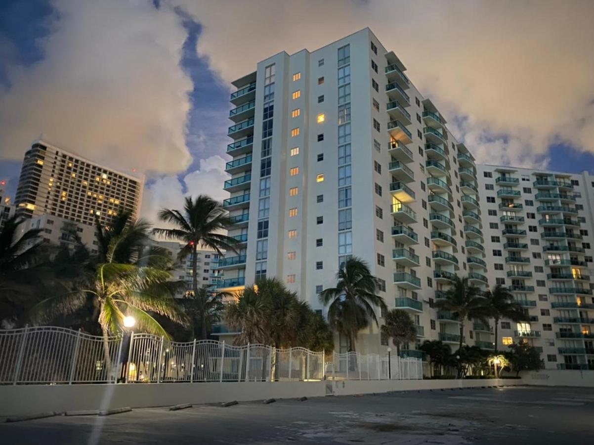 The Tides 1Bedroom Apt 15Th Floor We Are On The Beach! Hollywood Exterior foto